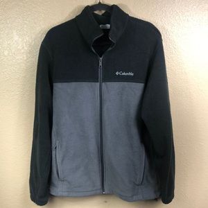 Columbia men’s fleece jacket.